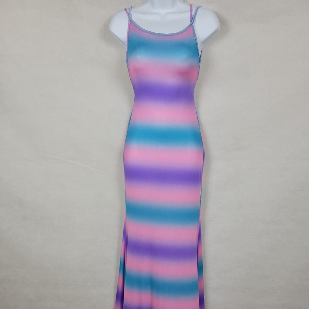 Maximum sundress